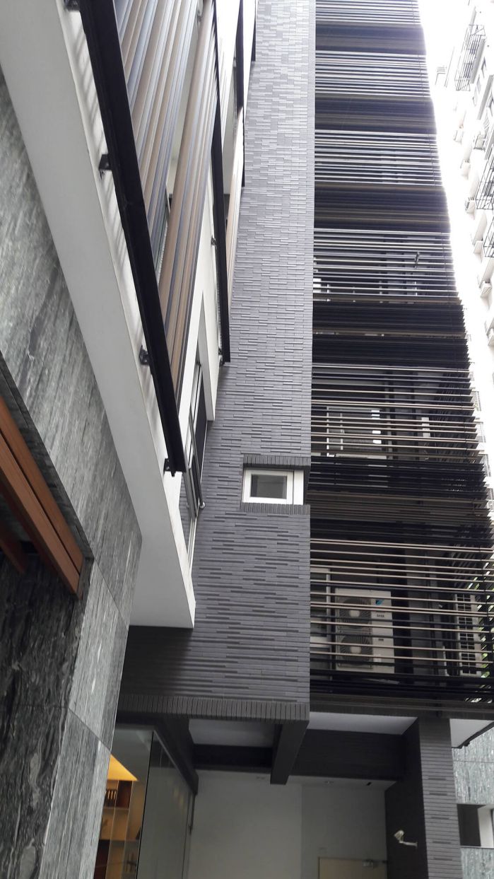 利融建設