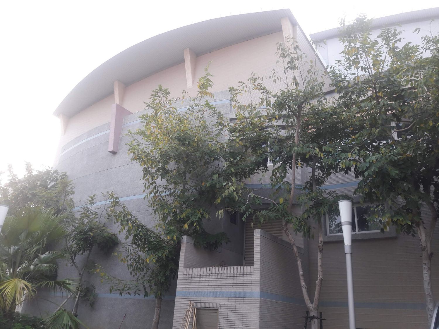 高雄新莊高中